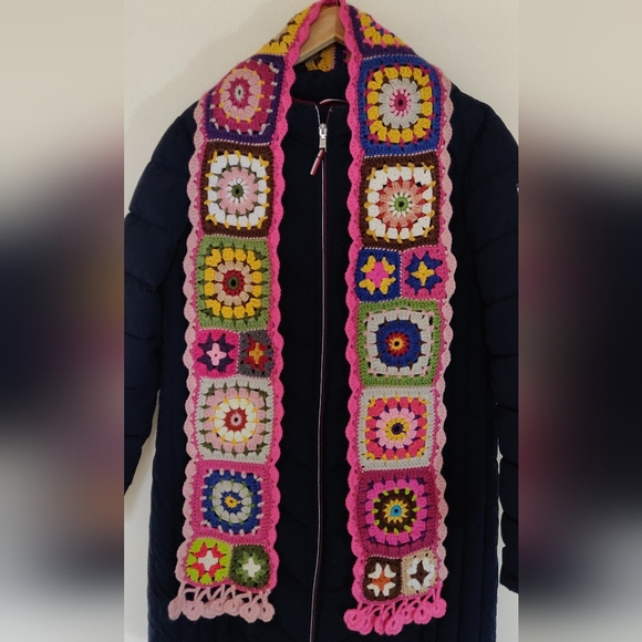 Handmade Crochet Women's Scarf - Picture 8 of 16